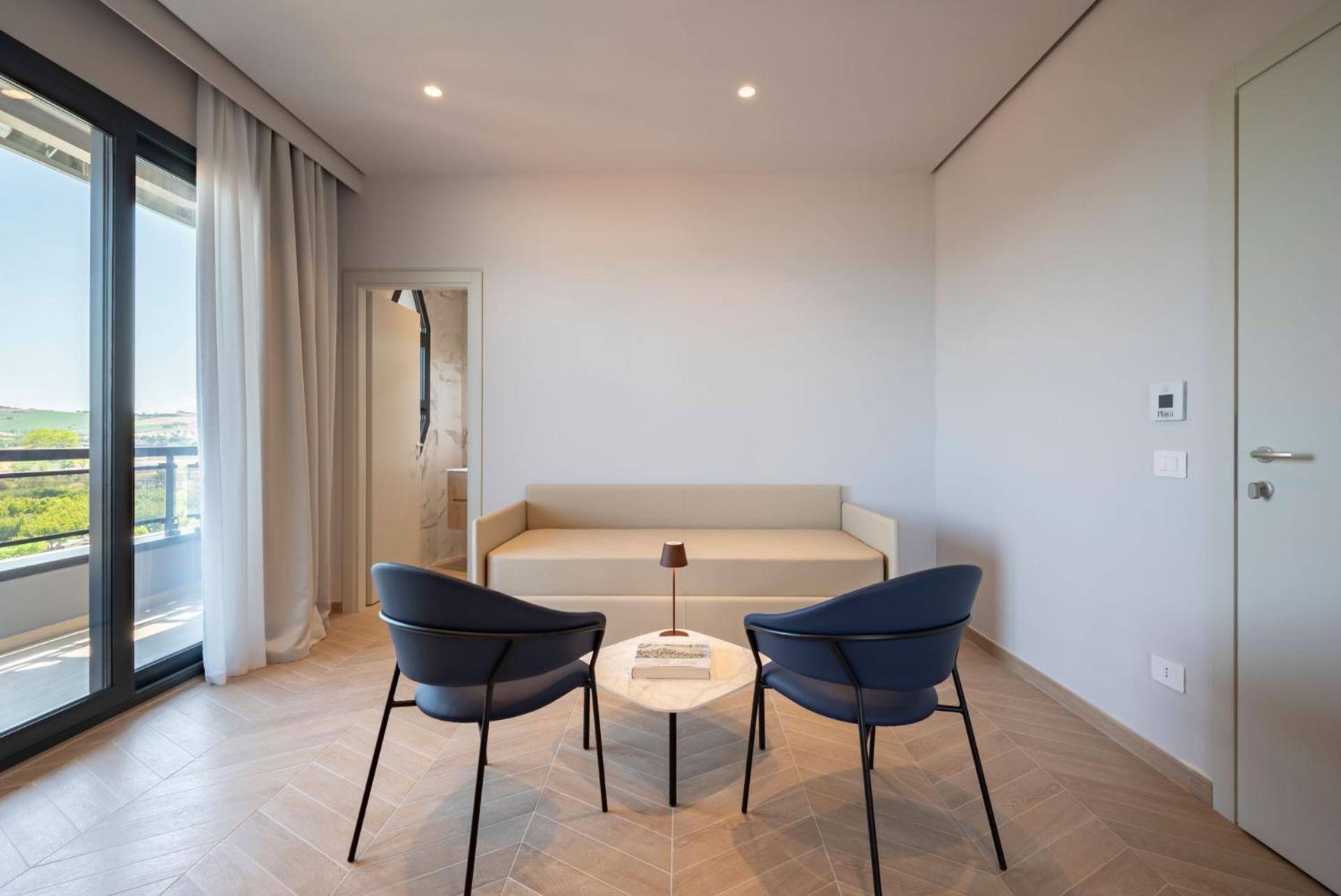 Hotel Playa Suite ฟาโน ภายนอก รูปภาพ